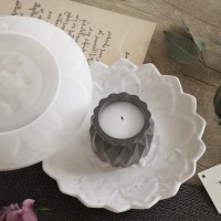 Epoksi Tabak Kalıbı Lotus Tabak Kalıbı Taş Tozu Çiçek Tabak Kalıbı Silikon 18x18x2.2cm